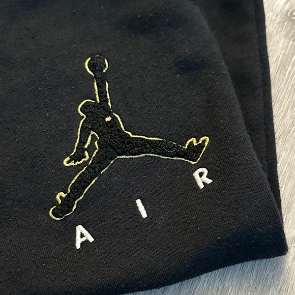 Jordan Boys Black and White Joggers - Picture 7 of 8